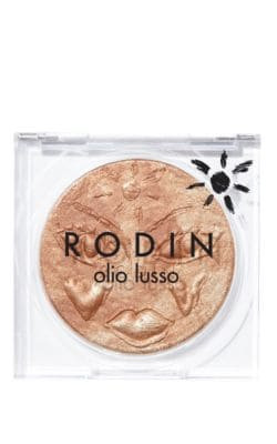 Luxury Illuminating Powder 1