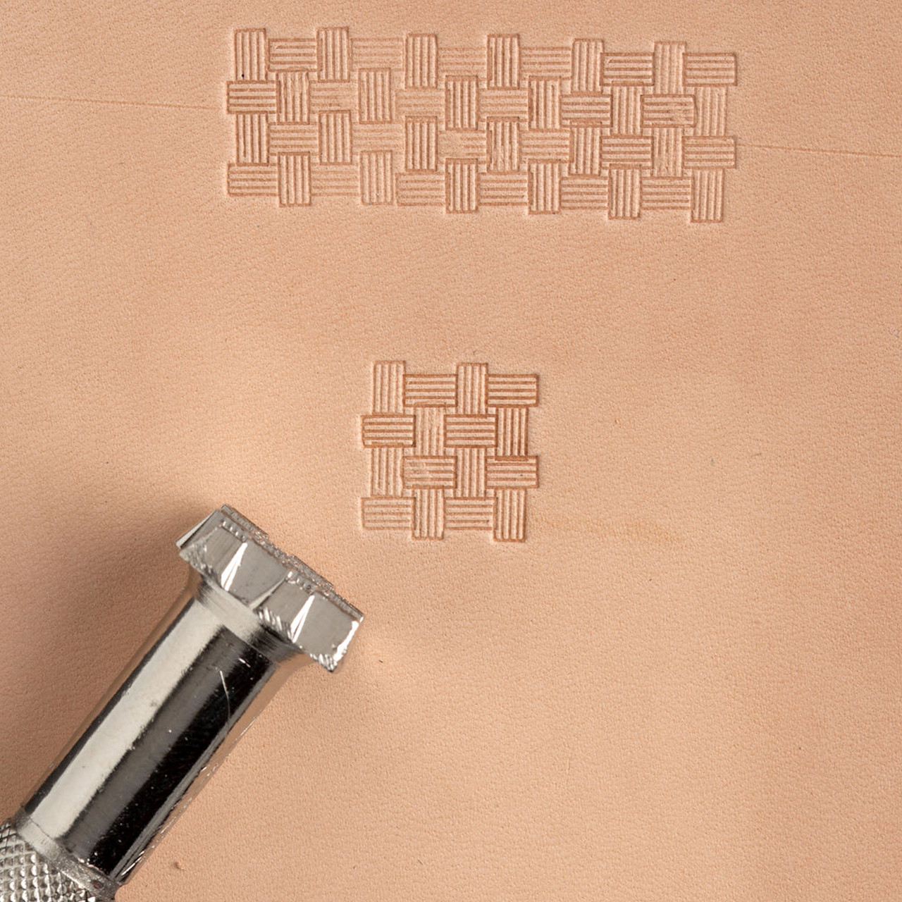 Tandy Leather Craftool X503 Lederstempel - Dreifaches Flechtmuster, Edelstahl (12x12 Mm)