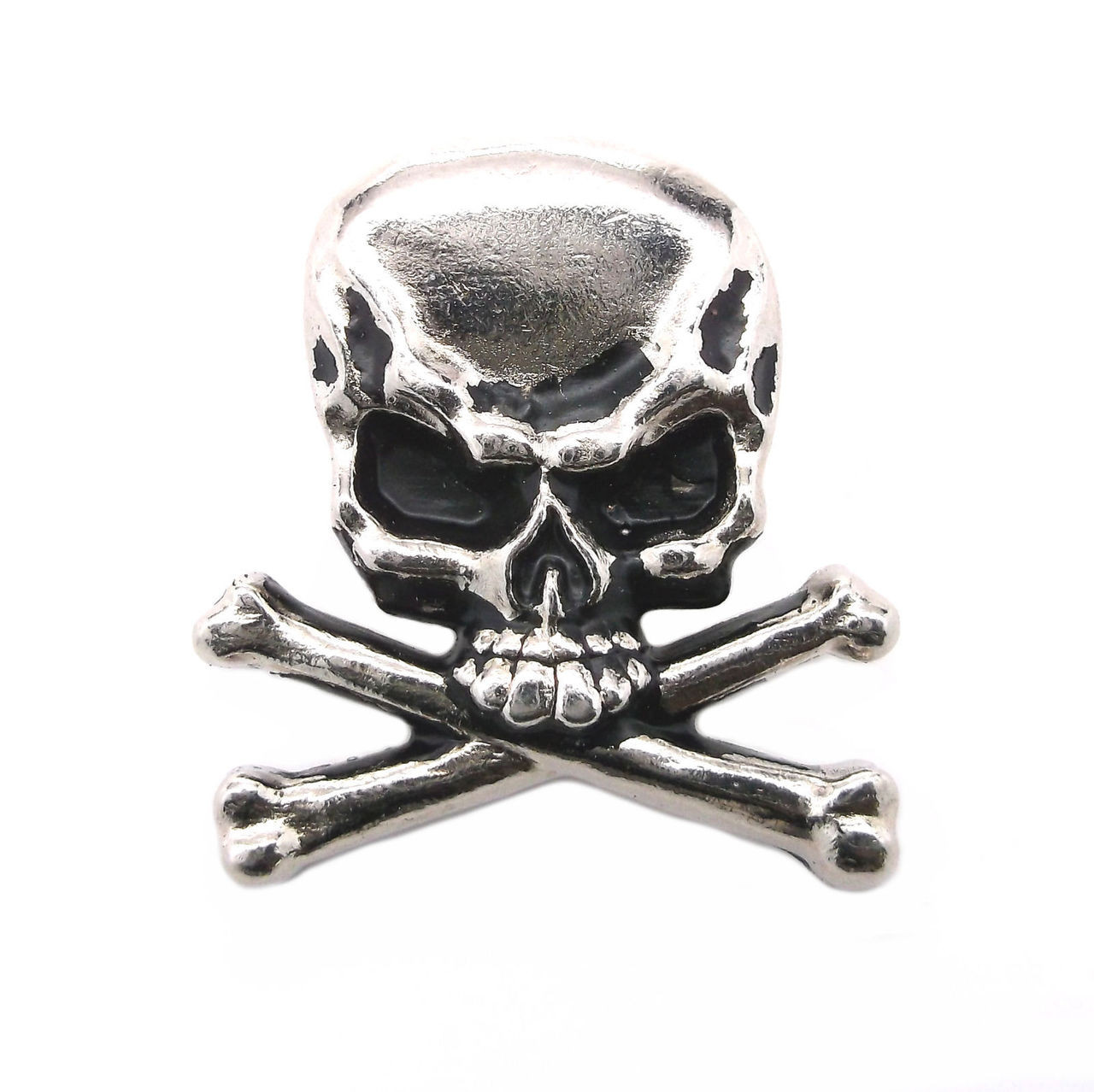 Skull and Crossbones Nickel Plated 1.25" Concho