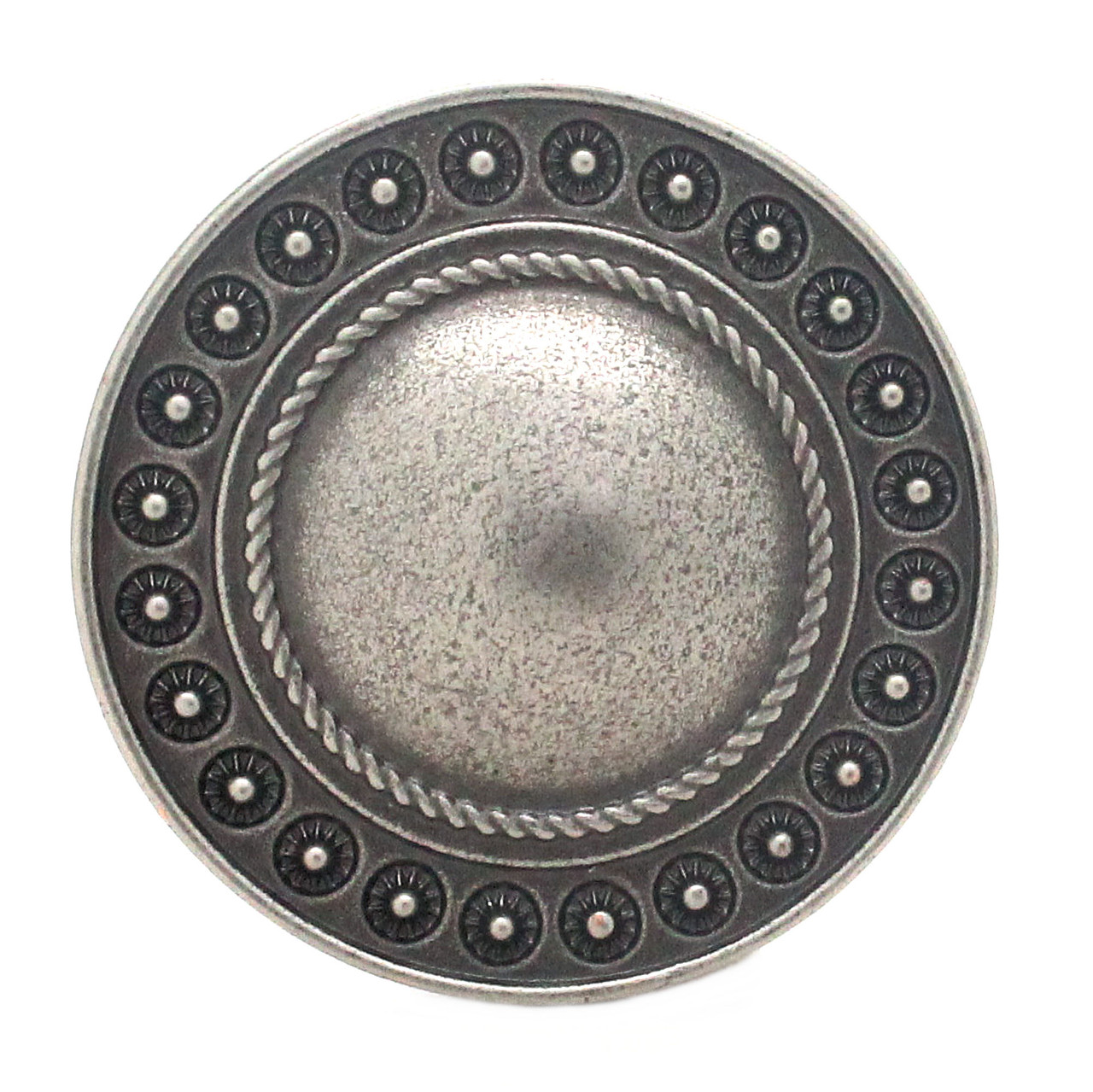 Rope and berry edge smooth conchos front.