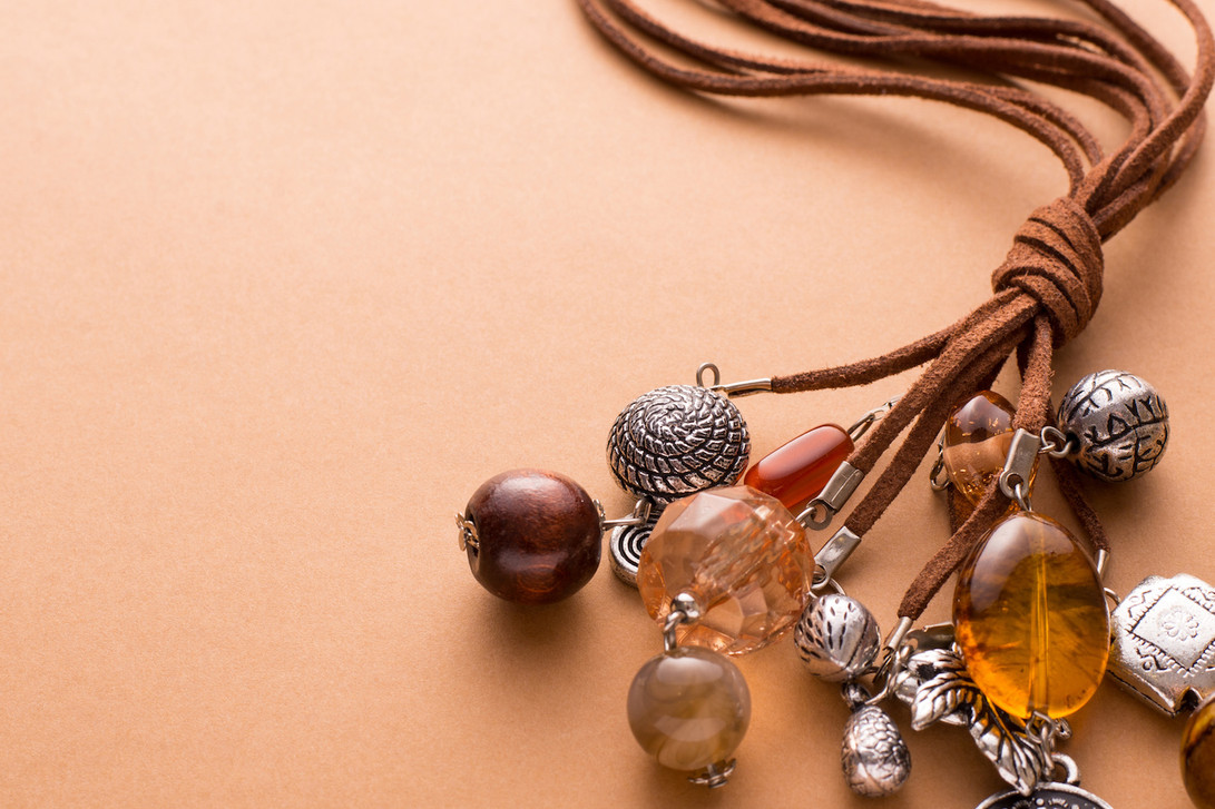 Making bracelets with stones and leather #diy 