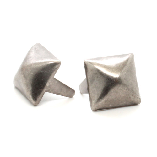 Pyramid Spots Antique Nickel 1/4