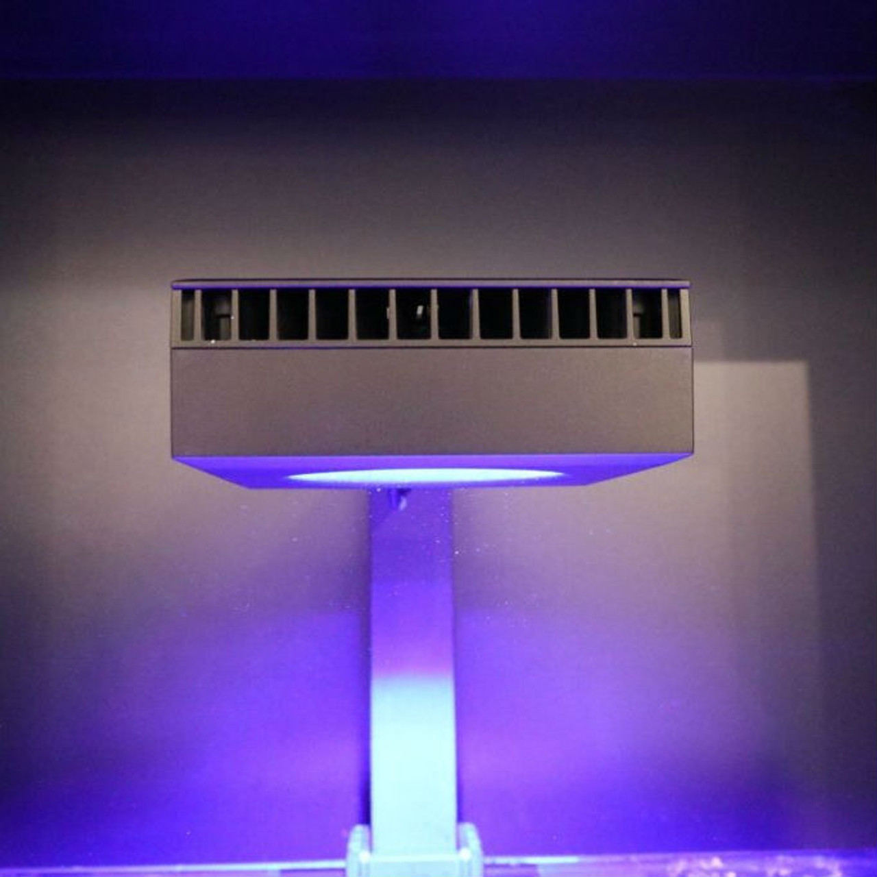 Red Sea Reef LED50ライト 本体 ReefLED 50W WIFI Reef Spec LED - Red Sea - SaltwaterAquarium.com