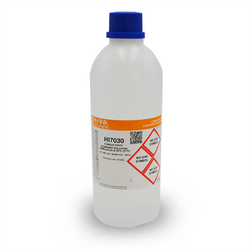 HI-7030L Conductivity Solution, (500 mL) bottle - Hanna Instruments