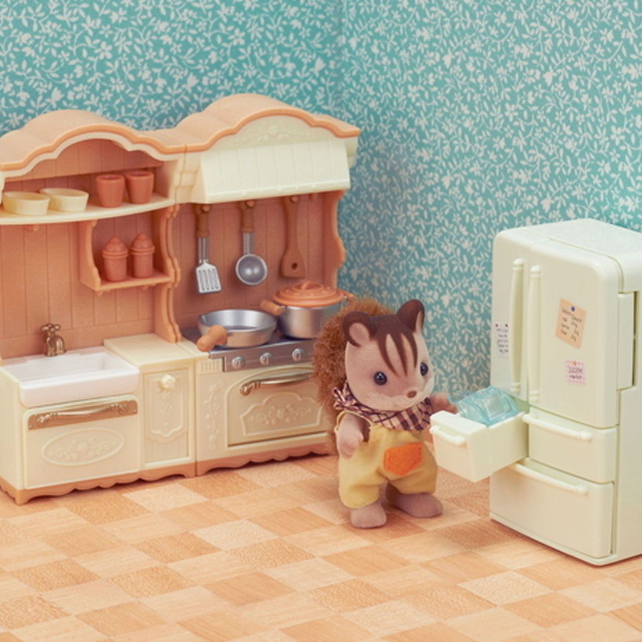 Sylvanian Families Kitchen Play Set Miniture Doll House Accessories