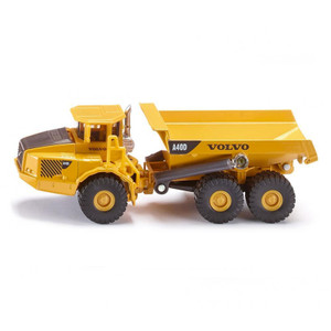 SIKU Volvo A40D articulated hauler in yellow 1:87 scale, showing six-wheel drive, articulated joint and Volvo dump body