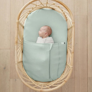 ergopouch Organic Basinet Fitted Sheet - Sage ergopouch Organic Basinet Fitted Sheet - Sage