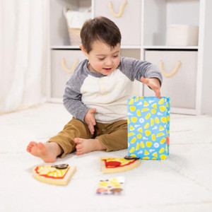 What's For Lunch Assorted Play Set box showing product features and age