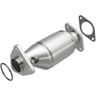 MagnaFlow Exhaust Products Direct-Fit Catalytic Converter 52665
