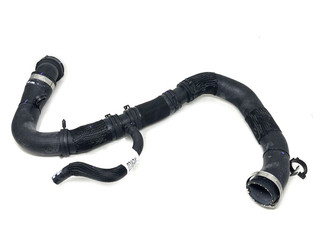 GM Lower Radiator Hose 2020-2023 GM 6.6L Duramax L5P 85119169