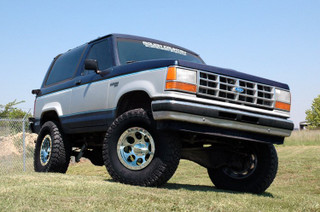 Rough Country - 4 Inch Lift Kit - Ford Bronco II 4WD (1984-1990)