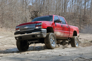 Rough Country - 6 Inch Lift Kit - Chevy Silverado & GMC Sierra 2500HD 4WD (2001-2010)