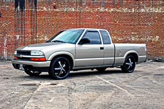 Rough Country - Lowering Kit - 2 Inch FR - 2.5 Inch RR - Chevy/GMC Blazer/S15 Jimmy/Sonoma 2WD