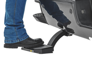 Rough Country - Retractable Bed Step - Manual Pull - Chevy/GMC 2500HD/3500HD (11-14) - PW059331