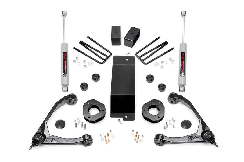 Rough Country 3.5in GM Suspension Lift Kit w/ Forged Upper Control Arms (07-16 1500 PU 4WD) 19431A