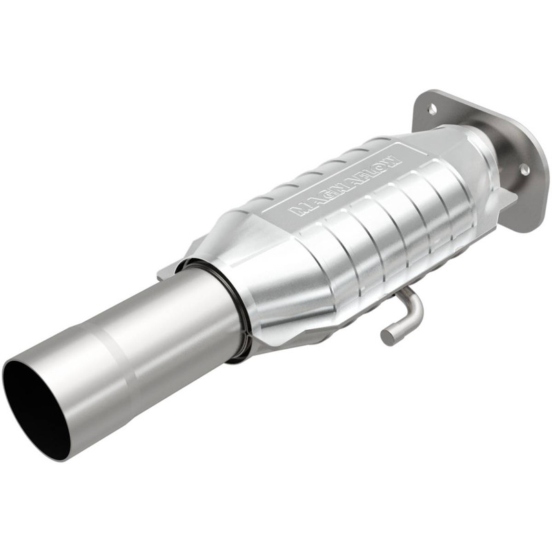 MagnaFlow Exhaust Products Direct-Fit Catalytic Converter 93441