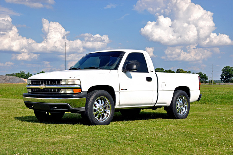 Rough Country - 1.5 Inch Leveling Kit - Chevy Silverado & GMC Sierra 1500 2WD (1999-2006 & Classic)