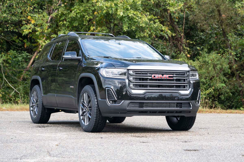 Rough Country - 1.5 Inch Lift Kit - GMC Acadia 2WD/4WD (2017-2023)