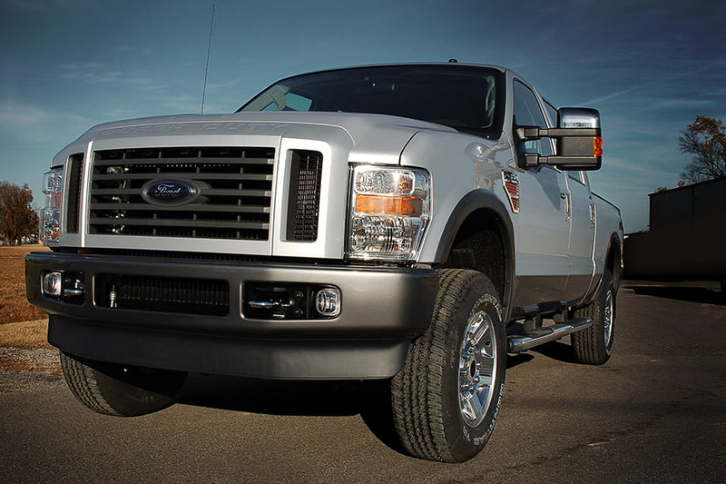 Rough Country - 2 Inch Leveling Kit - Ford F-250/F-350 Super Duty 4WD (2005-2023)