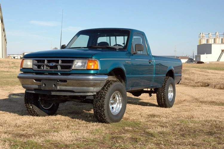 Rough Country - 4 Inch Lift Kit - Ford Ranger 2WD (1983-1997)