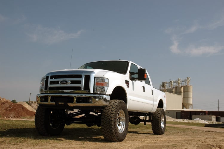 Rough Country - 6 Inch Lift Kit - Gas - 4 Link - Ford F-250/F-350 Super Duty 4WD (2008-2010)