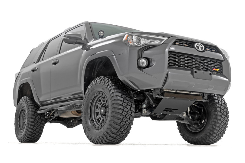 Rough Country - 6 Inch Lift Kit - M1 Struts - Toyota 4Runner 2WD/4WD (2015-2020)
