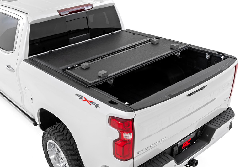Rough Country - Hard Low Profile Bed Cover - 6'7 in. Bed - Rail Cap - Chevy/GMC 1500/2500HD/3500HD (14-19 & Classic)