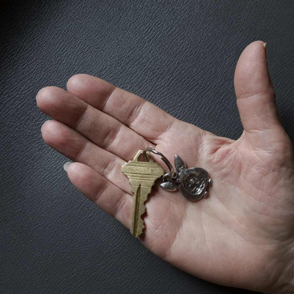 Pewter Rabbit Keychain - Animal Key Chains - TheMagicZoo.com