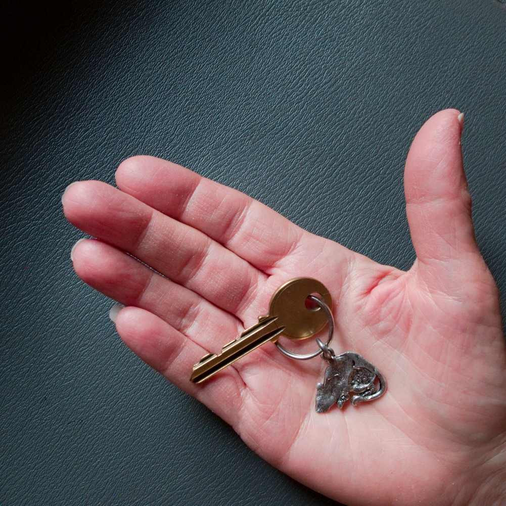 Pewter Rat Keychain - Animal Key Chain - TheMagicZoo.com