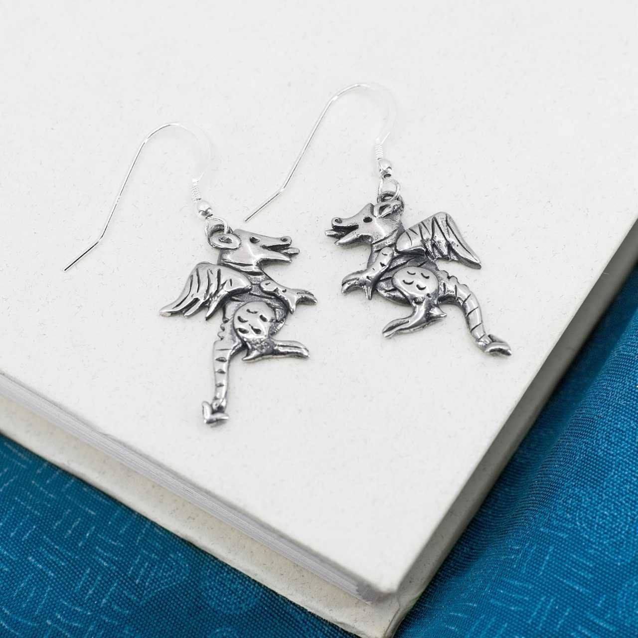 ピアス LOVE ME MONSTER Silver Mini Cone Ring Earrings L213MER090 LOVE ME MONSTER Ring | Modalova