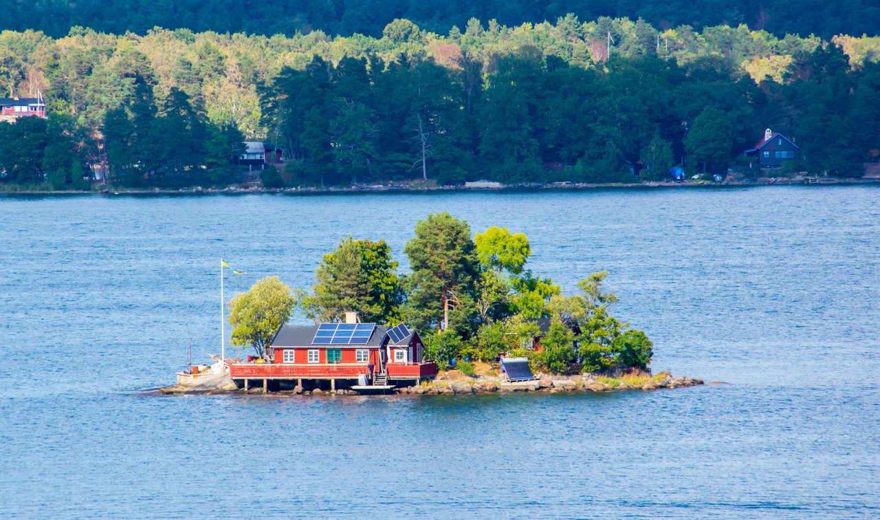 ​For Emergency Power, It's Hard To Beat An Off Grid Solar System