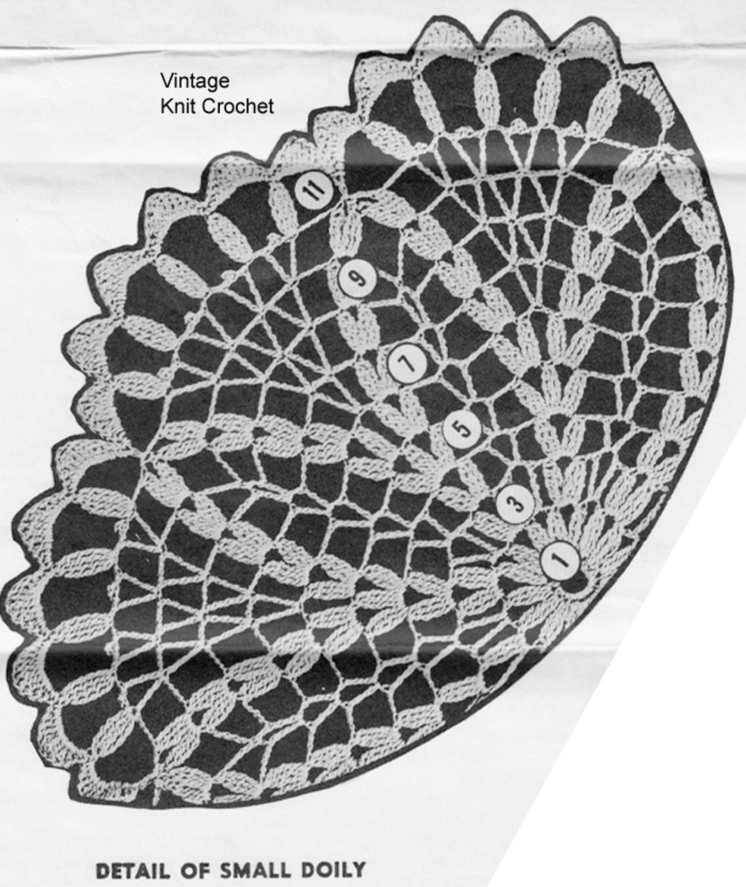 Crocheted Daisy Doily Illustration, Small, Mail Order 767