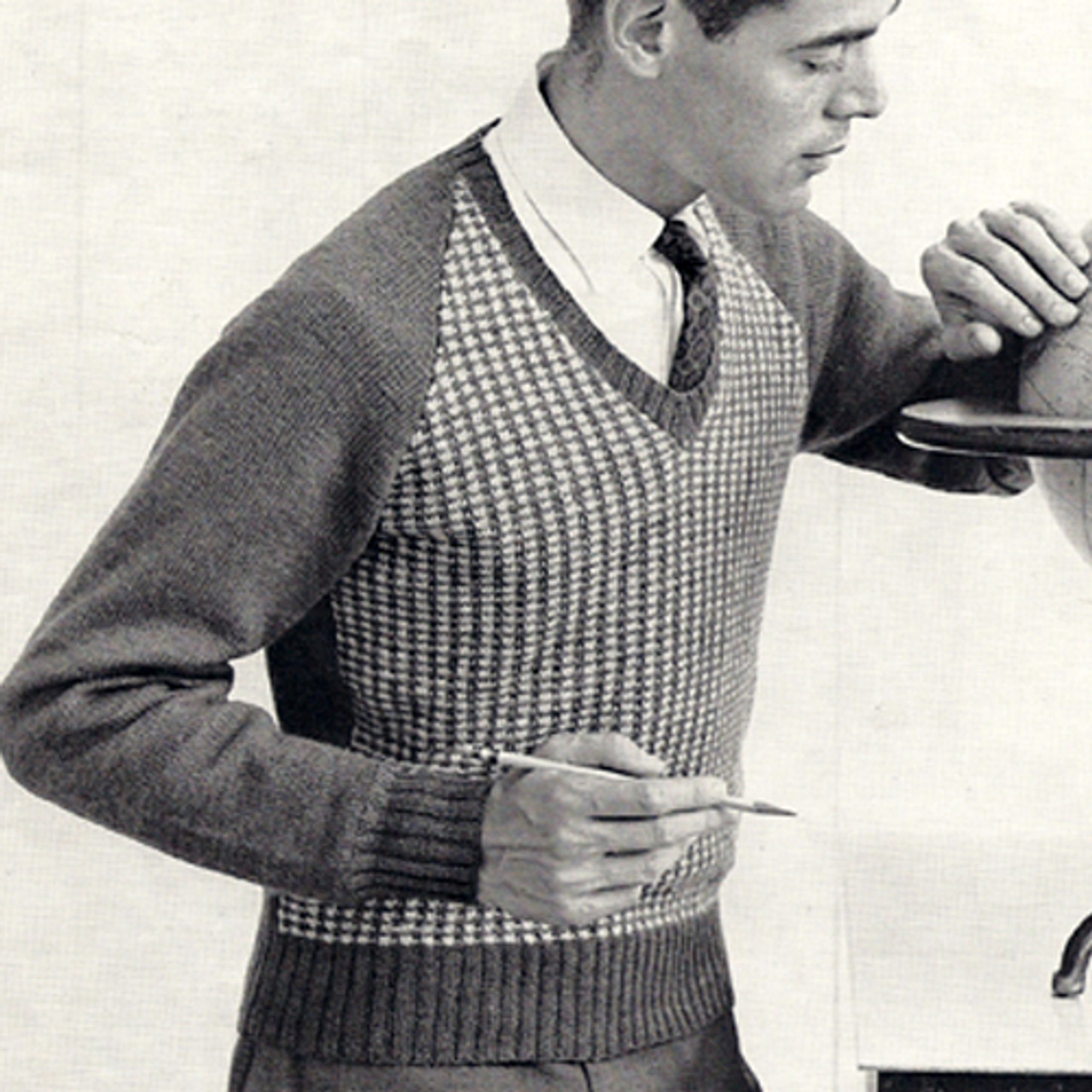 V-Neck Tweed Mens Knitted Pullover Pattern