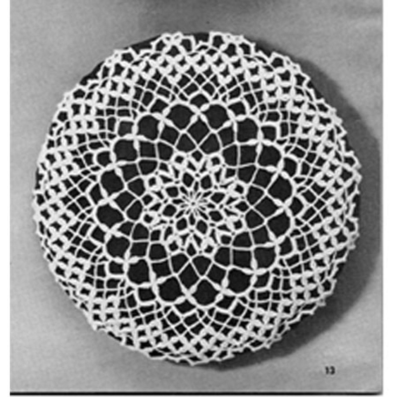 Crochet Star Flower Pillow Pattern 