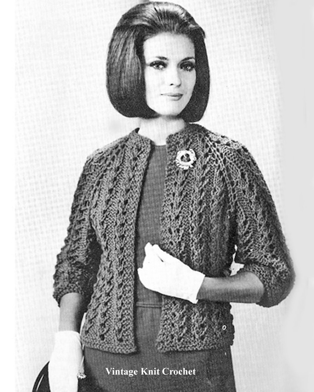 Bulky knitted Chanel Style Jacket Pattern 