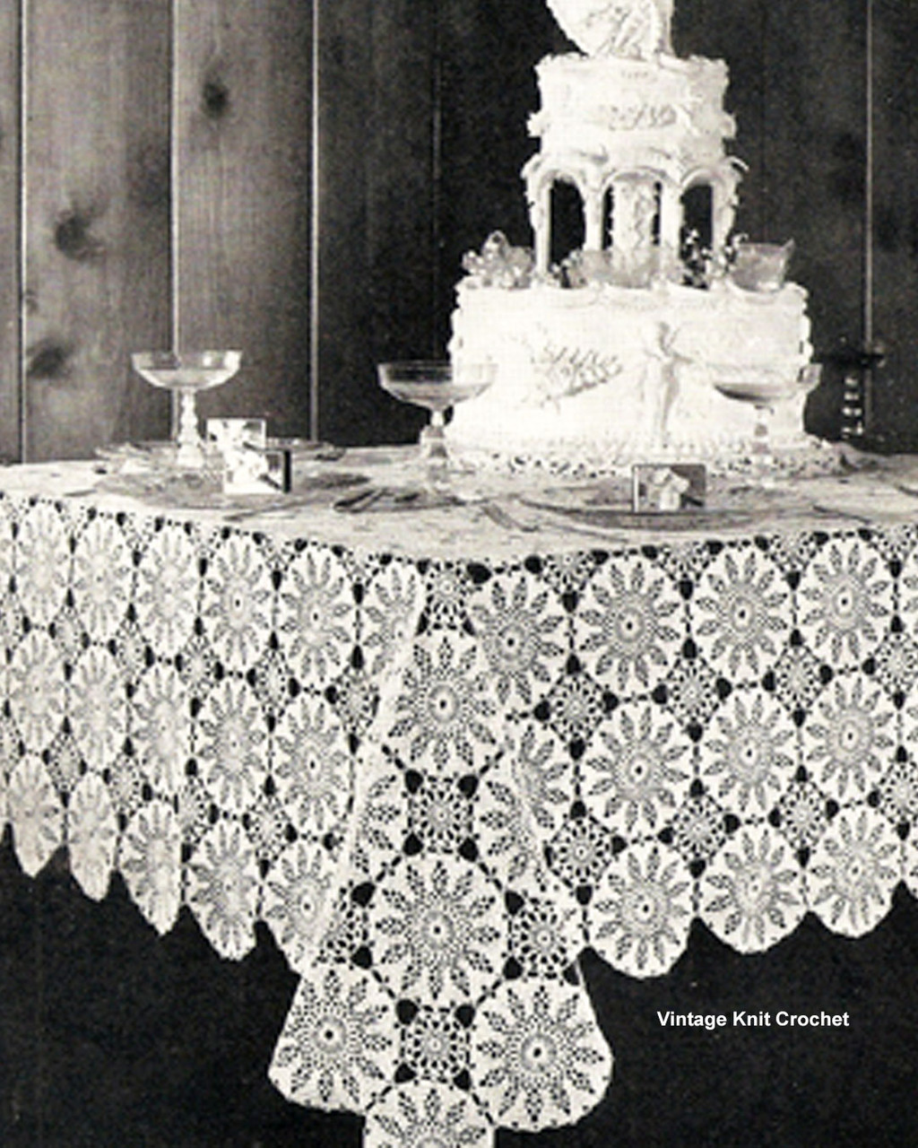 Crochet Sun Medallion Tablecloth Pattern, Sunburst