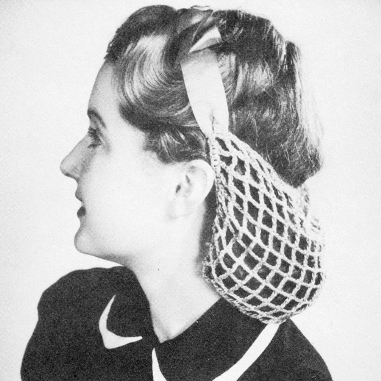 Vintage Crochet Snood Pattern, Ribbon Tied