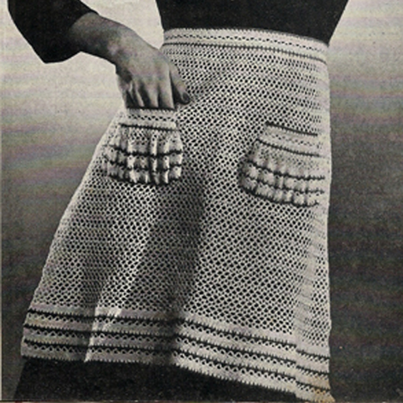 Crochet Half Apron Pattern Stripes Pockets