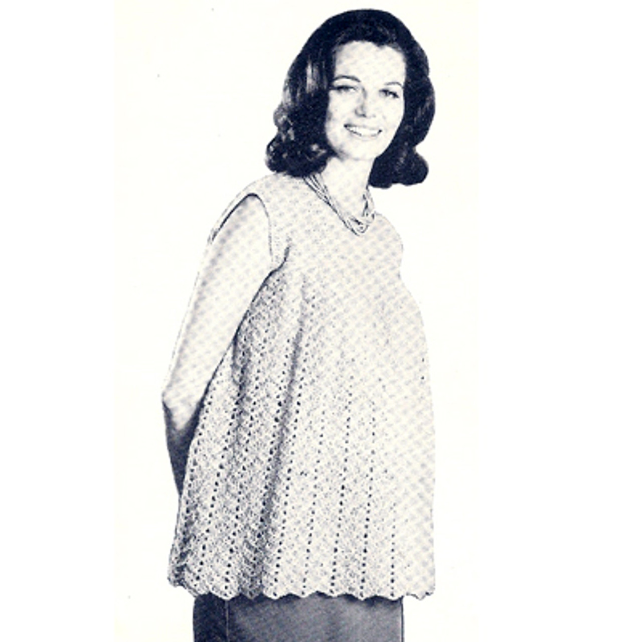 Crochet Maternity Shell Pattern with Chevron Motif