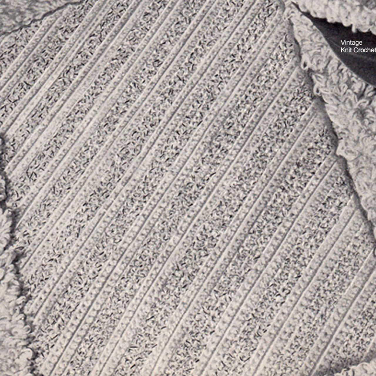 Bathroom Rug Crochet Pattern with Loop Stitch Border