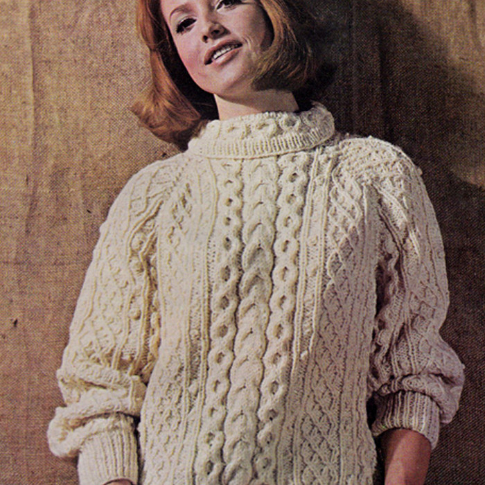 Womans Raglan Sleeve Trellis Pullover Knitting Pattern
