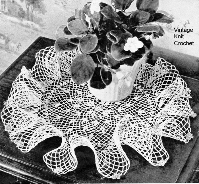 Crochet Ruffled African Violet Doily Pattern