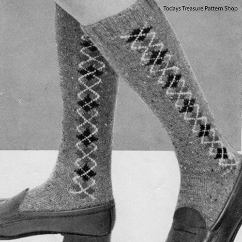 Vintage Knit Argyle Socks Pattern for Girls