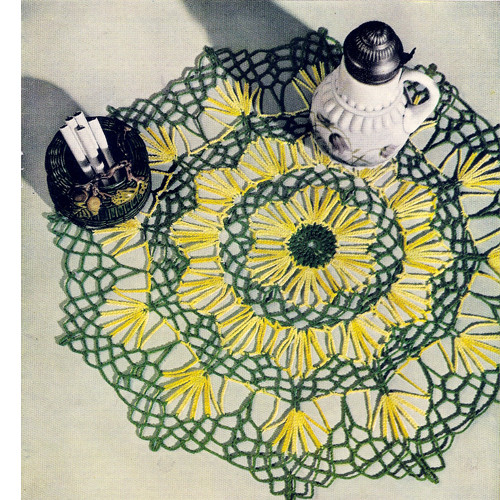 Airy Crocheted Doily pattern, Rapid Rings