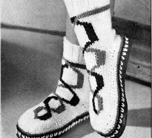 Hi-Top Knitted Boots Pattern 