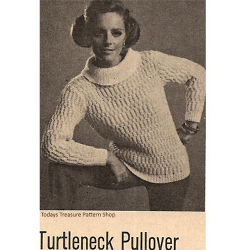 Bulky Knitted Pullover Pattern with Turtleneck
