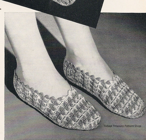 Crochet Shell Stitch Slippers Pattern 
