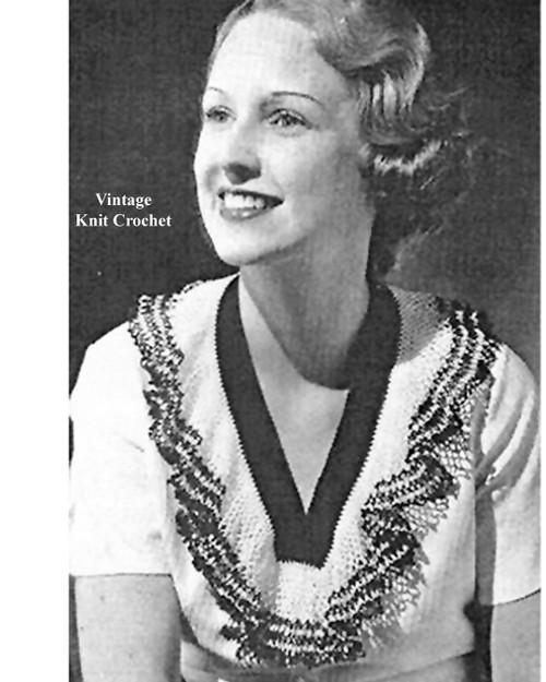 Vintage V-Neck Ruffled Collar Pattern 