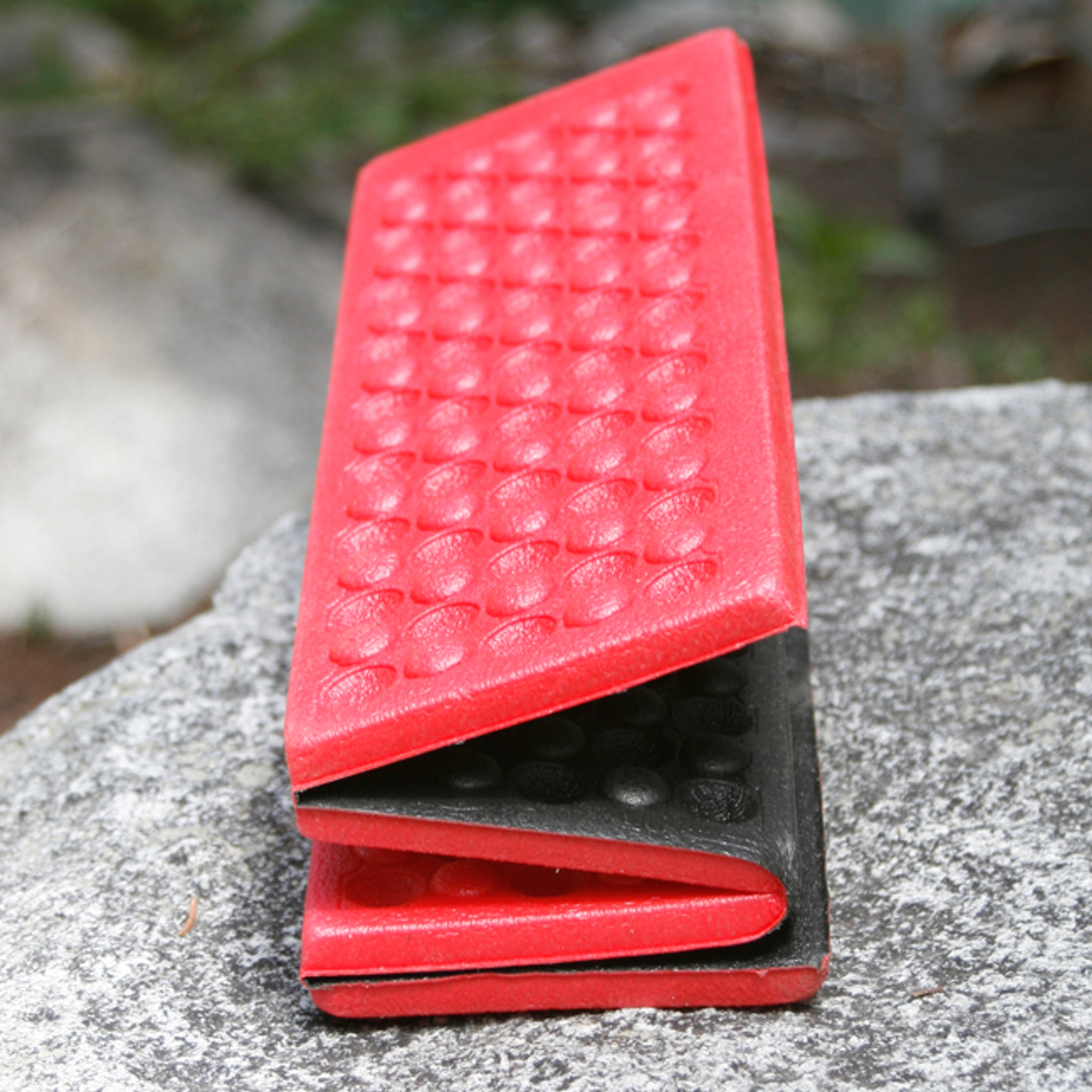 2-Pack Foam Sitting Pad Portable Foldable Ultralight Sitting Pads