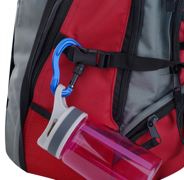 Blue Ear-Shape Forge Biner w/Lock carrying a water bottle